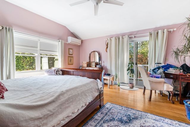 59 Norval Ave, Stoneham, MA 02180