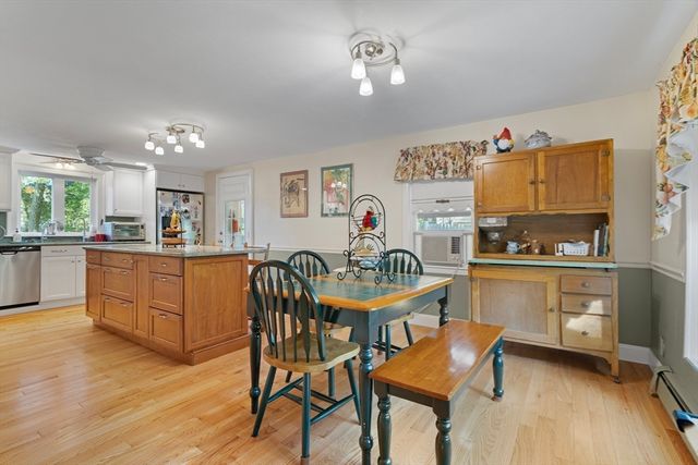 59 Norval Ave, Stoneham, MA 02180