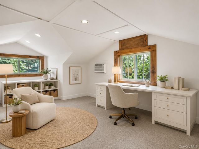18 Crescent Road, Great Neck, NY 11021