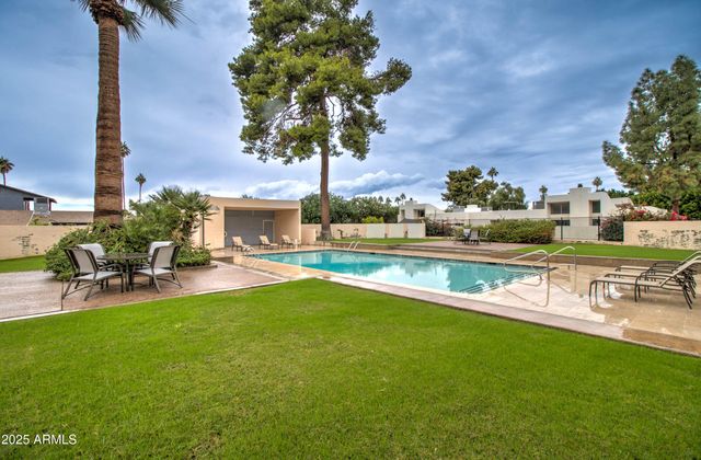 930 S DOBSON Road 80, Mesa, AZ 85202