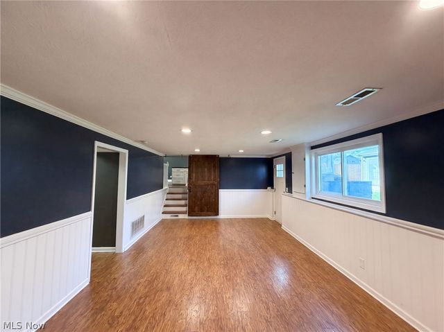 25142 Deerfield Drive, North Olmsted, OH 44070