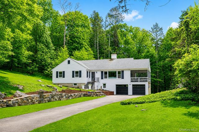 28 Valley View Road, Chappaqua, NY 10514