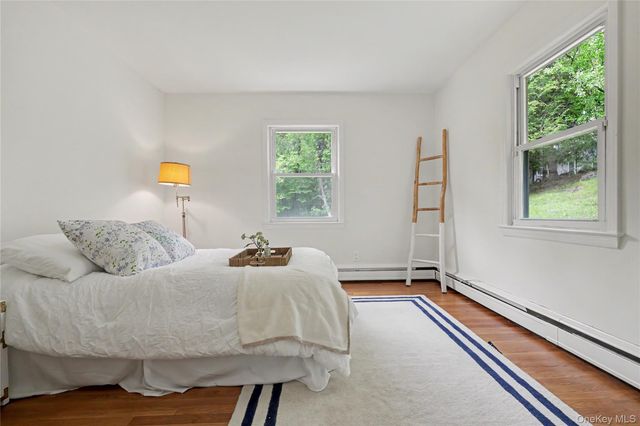 28 Valley View Road, Chappaqua, NY 10514