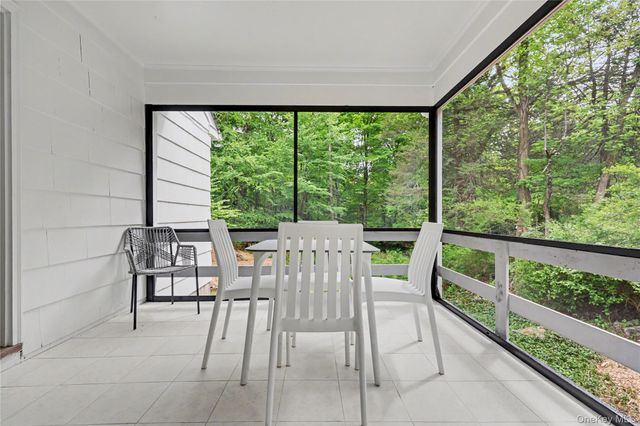28 Valley View Road, Chappaqua, NY 10514