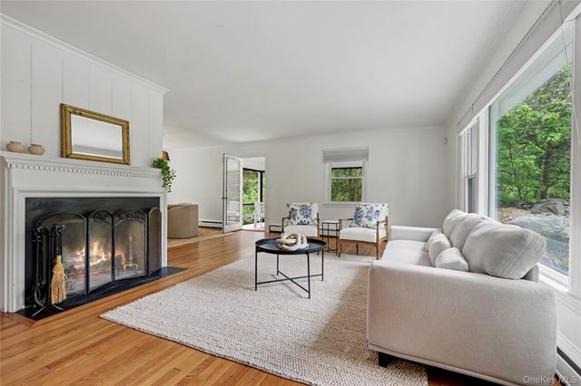 28 Valley View Road, Chappaqua, NY 10514