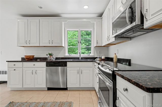 28 Valley View Road, Chappaqua, NY 10514