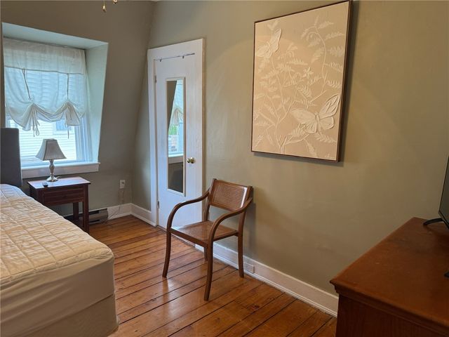 4 Hammond Street 5, Newport, RI 02840