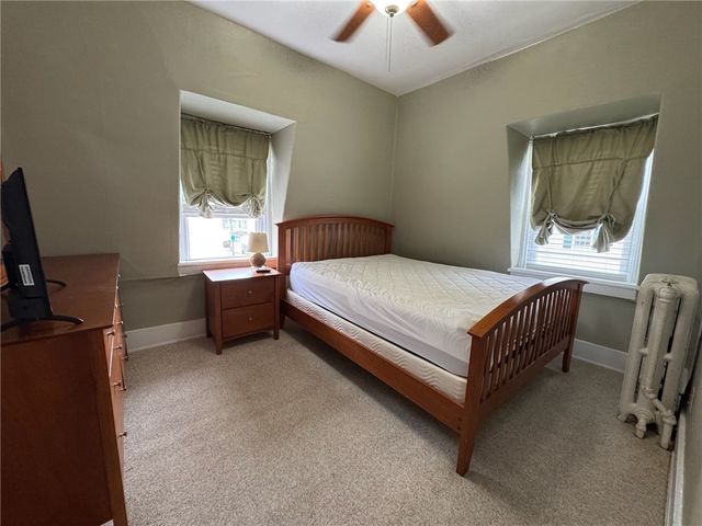 4 Hammond Street 5, Newport, RI 02840