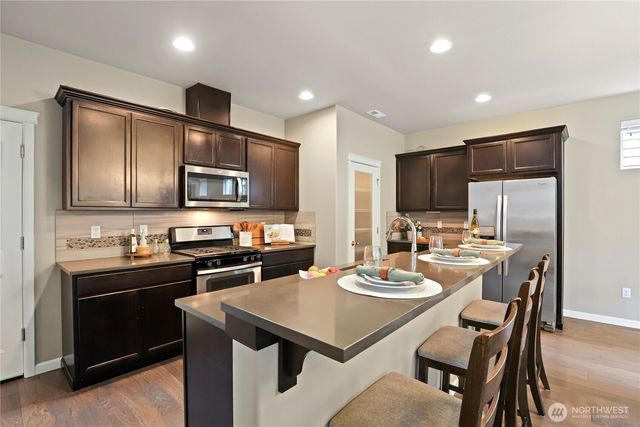 3914 Portside Drive, Bremerton, WA 98312