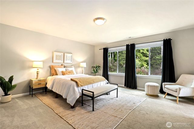 3914 Portside Drive, Bremerton, WA 98312