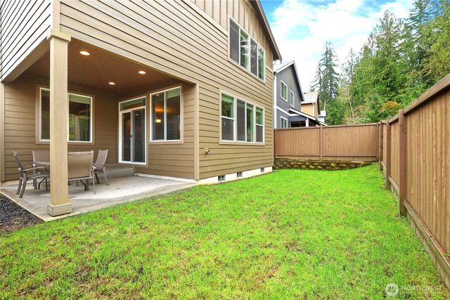 3914 Portside Drive, Bremerton, WA 98312