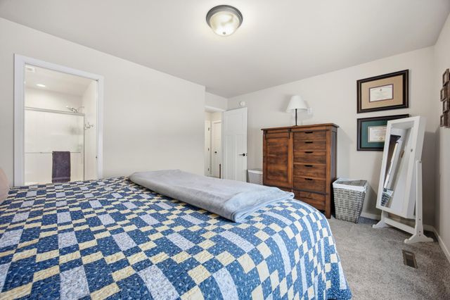 2704 14th Street W, West Fargo, ND 58078