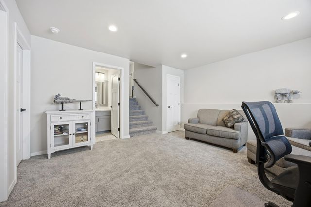 2704 14th Street W, West Fargo, ND 58078