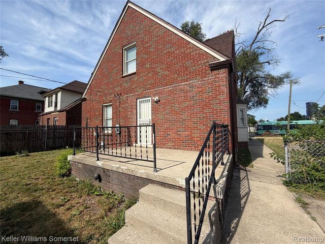 16936 Fairfield Street, Detroit, MI 48221
