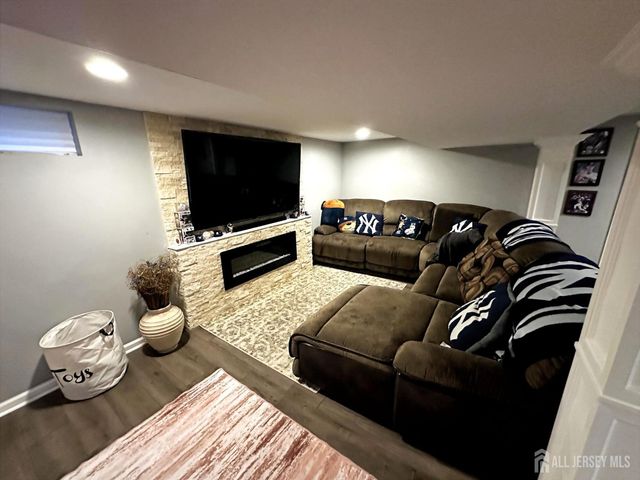 5 Nicholas Drive, Old Bridge, NJ 08857