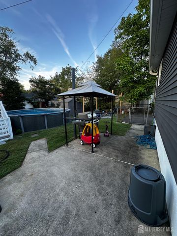 5 Nicholas Drive, Old Bridge, NJ 08857