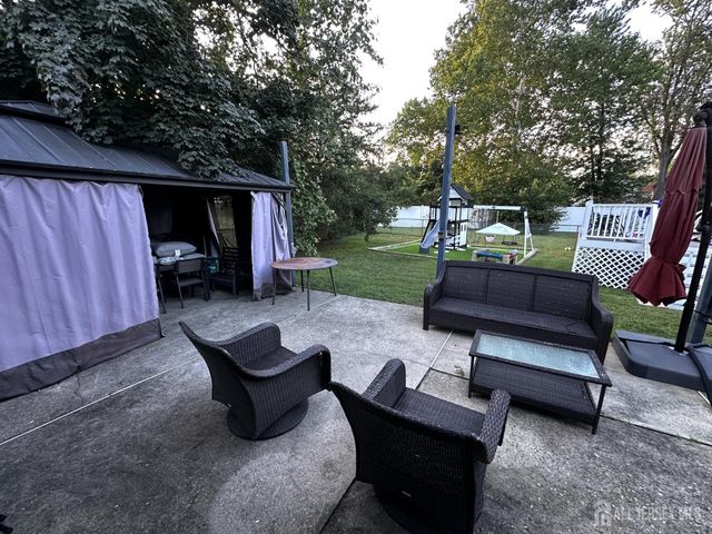 5 Nicholas Drive, Old Bridge, NJ 08857