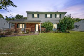 410 Regalwood Drive, Jacksonville, NC 28546
