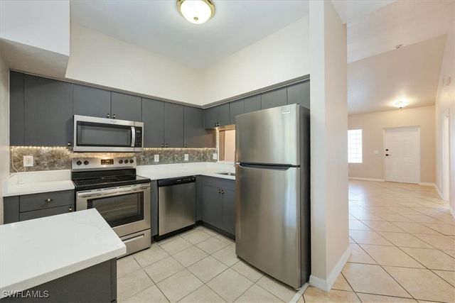 8408 Bernwood Cove LOOP 1706, Fort Myers, FL 33966