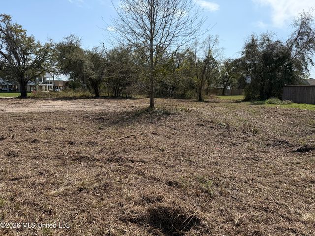 115 Pitcher Point, Long Beach, MS 39560