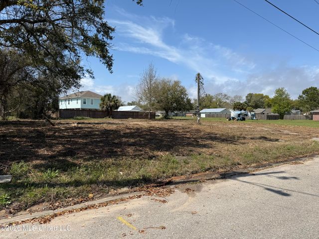 115 Pitcher Point, Long Beach, MS 39560