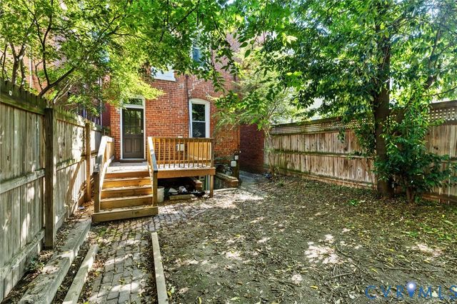 2905 W Grace St, Richmond, VA 23221