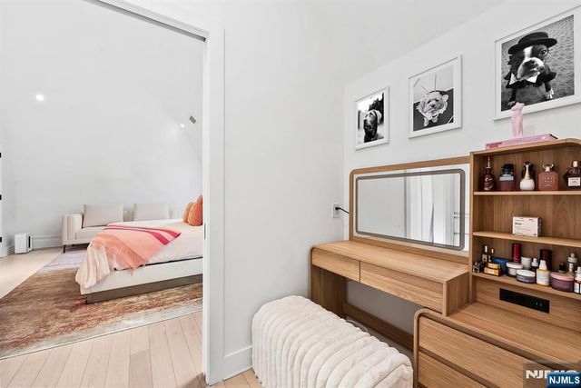 1101 Bloomfield Street B, Hoboken, NJ 07030