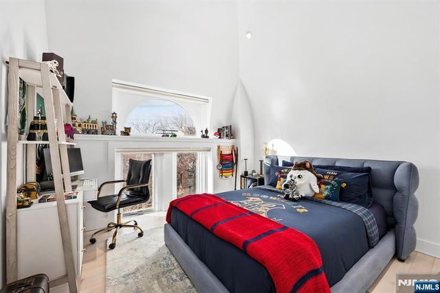 1101 Bloomfield Street B, Hoboken, NJ 07030