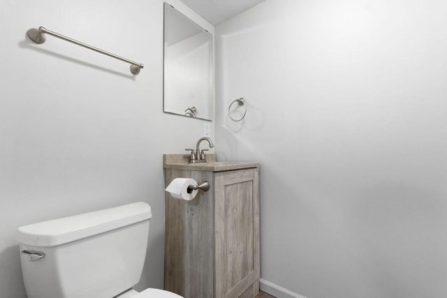 W60N873 Sheboygan ROAD, Cedarburg, WI 53012