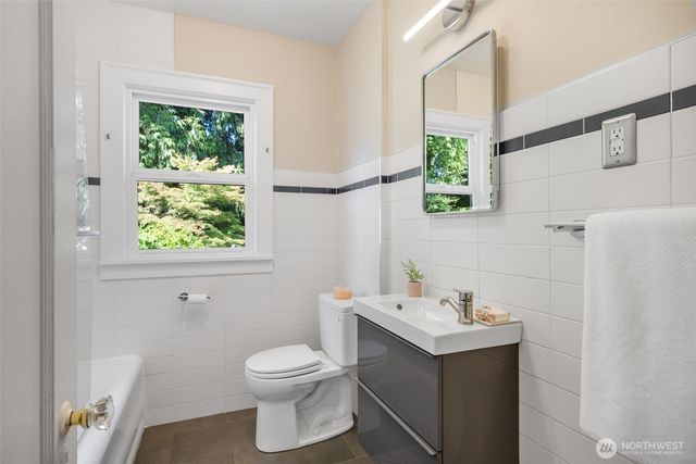 2341 31st Avenue S, Seattle, WA 98144