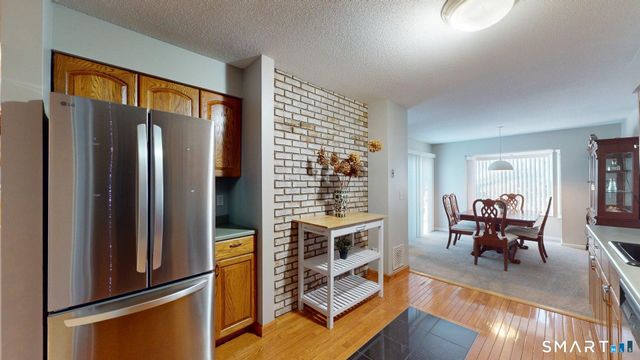 10 Thistle Way APT D, East Windsor, CT 06016