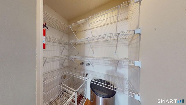 10 Thistle Way APT D, East Windsor, CT 06016