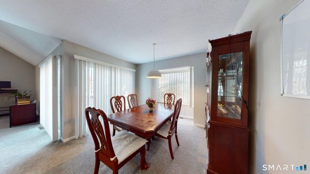 10 Thistle Way APT D, East Windsor, CT 06016