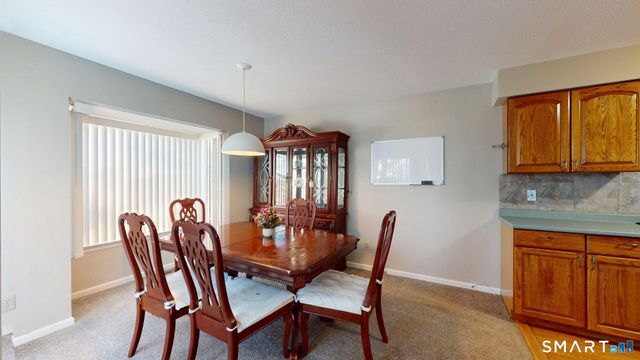 10 Thistle Way APT D, East Windsor, CT 06016