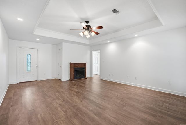 6 Cedar Knolls Loop, Greenbrier, AR 72058