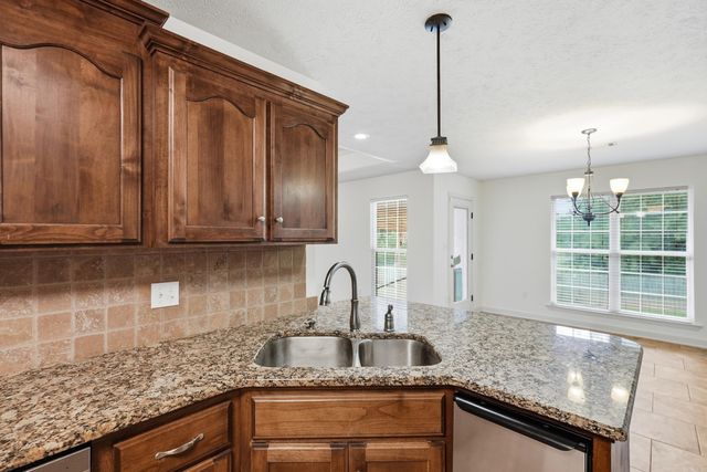 6 Cedar Knolls Loop, Greenbrier, AR 72058