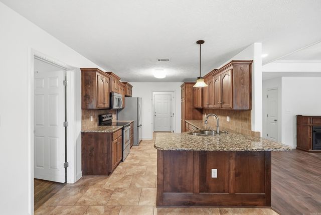 6 Cedar Knolls Loop, Greenbrier, AR 72058