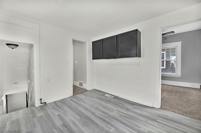 12824 Woodside Avenue, Cleveland, OH 44108