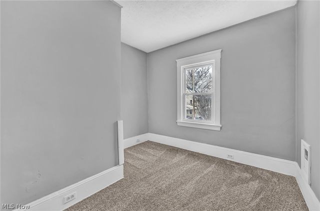 12824 Woodside Avenue, Cleveland, OH 44108