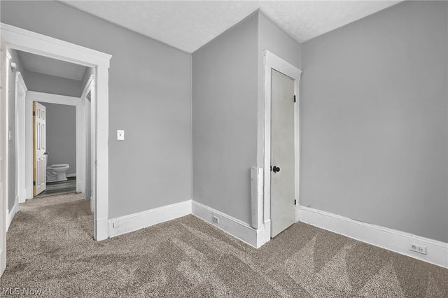12824 Woodside Avenue, Cleveland, OH 44108