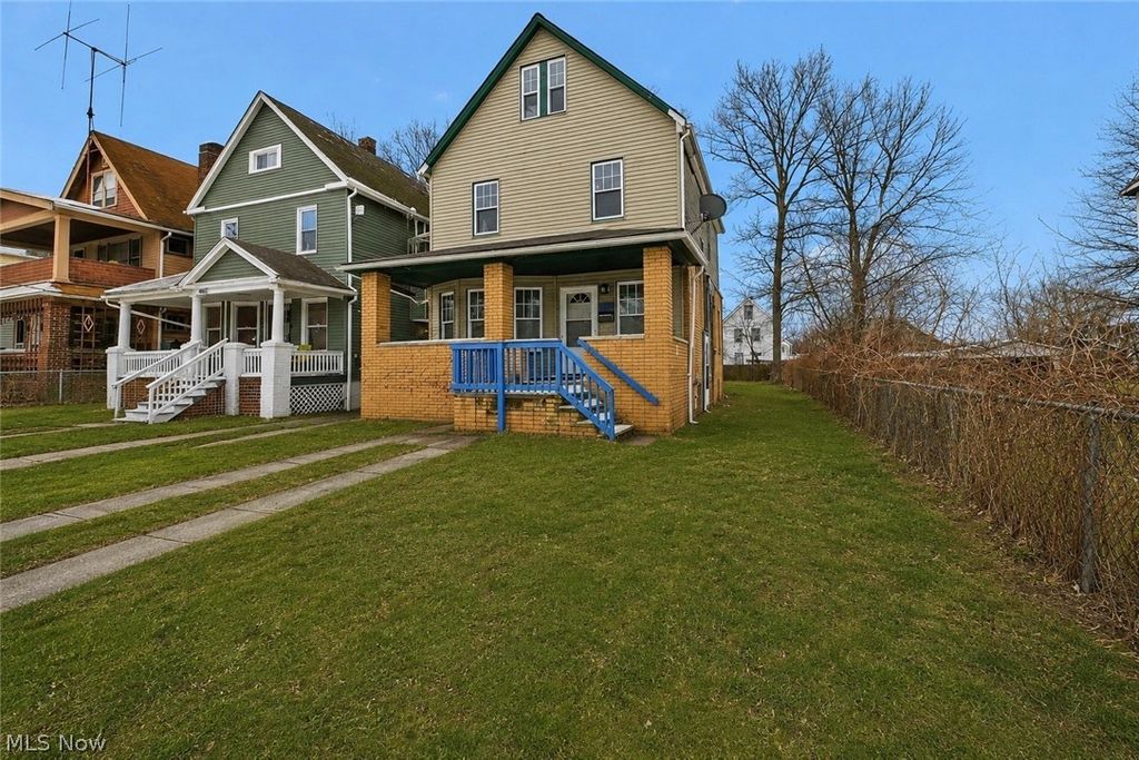 12824 Woodside Avenue, Cleveland, OH 44108