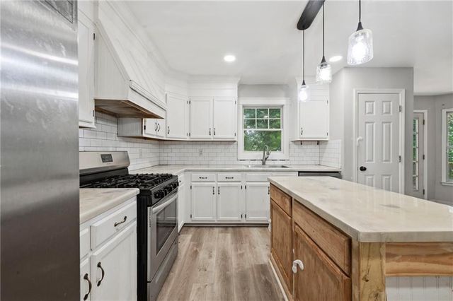 27 Faraday Drive, Douglasville, GA 30134