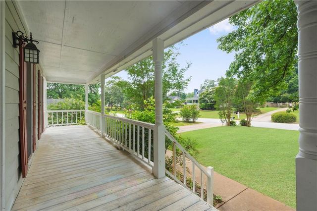 27 Faraday Drive, Douglasville, GA 30134