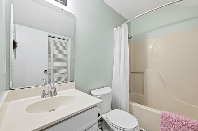 1851 Colony Dr Apt 5R, Myrtle Beach, SC 29575