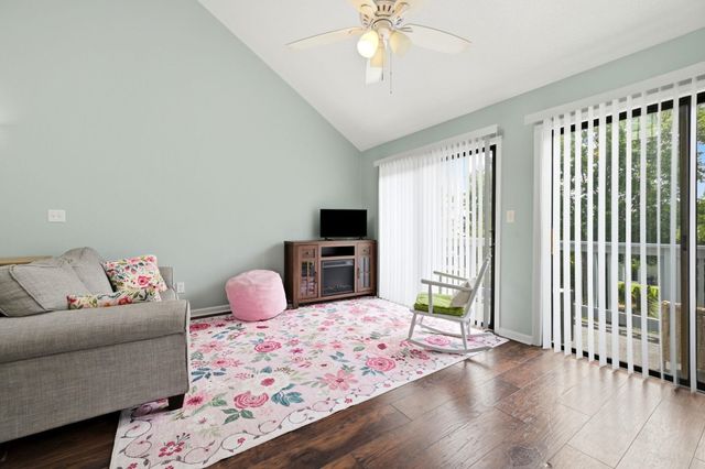 1851 Colony Dr Apt 5R, Myrtle Beach, SC 29575