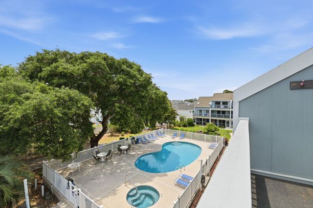 1851 Colony Dr Apt 5R, Myrtle Beach, SC 29575