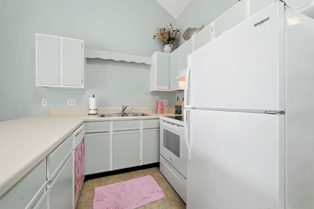 1851 Colony Dr Apt 5R, Myrtle Beach, SC 29575