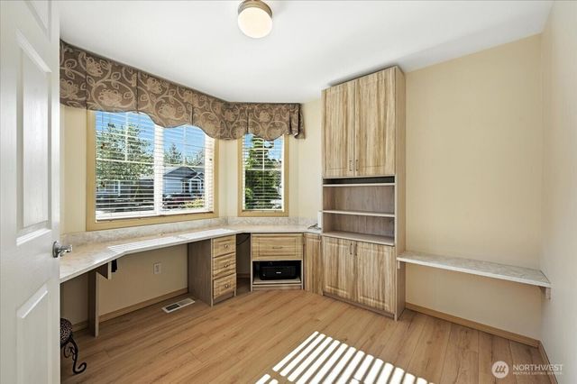 6200 73rd Avenue SE, Marysville, WA 98270