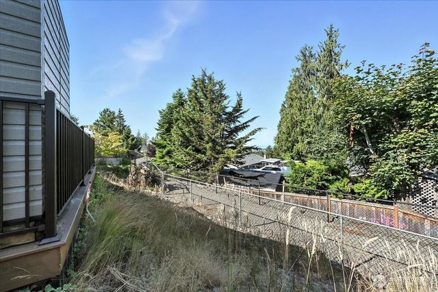6200 73rd Avenue SE, Marysville, WA 98270