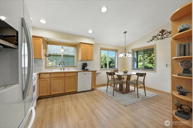 6200 73rd Avenue SE, Marysville, WA 98270